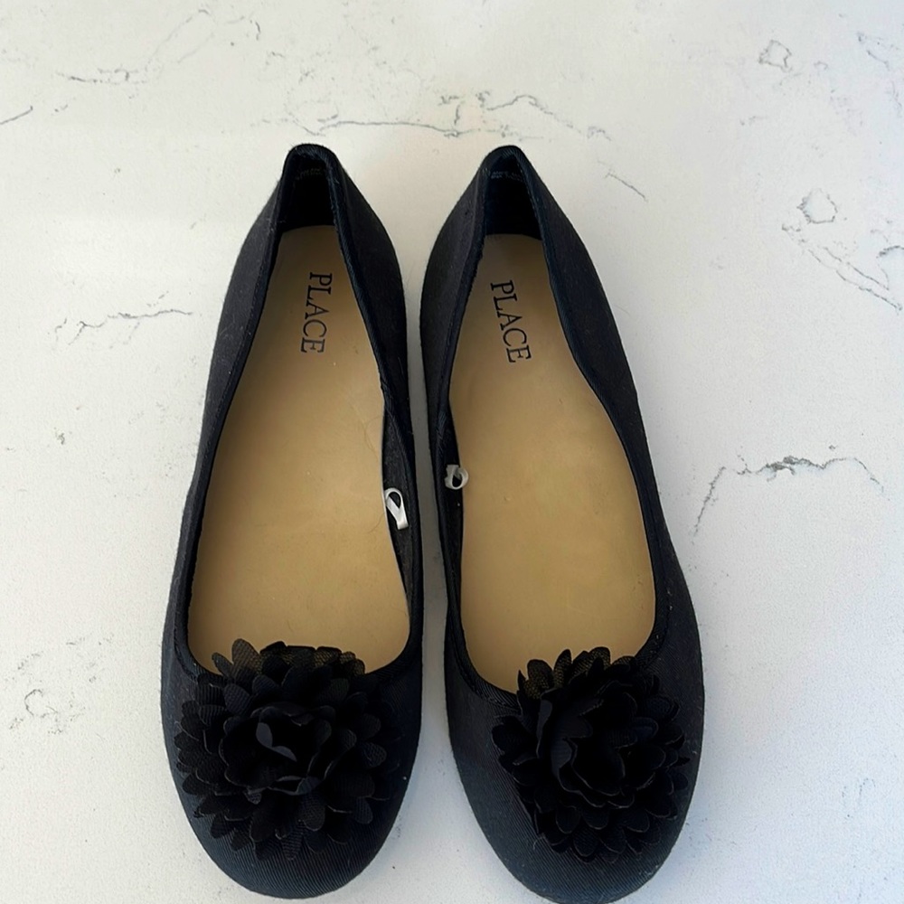 Girls Children’s Place Black dress shoe slip on